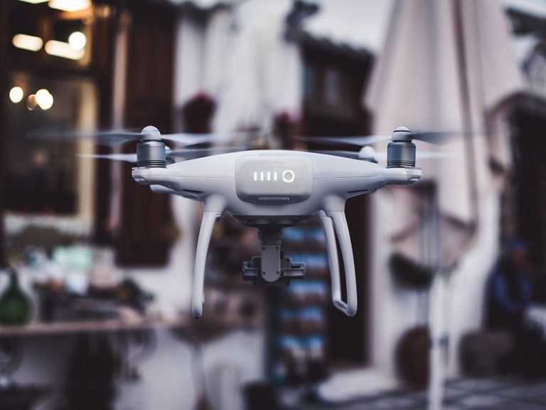 jason blackeye 2SPPbNbVQ3Y unsplash toppicks home